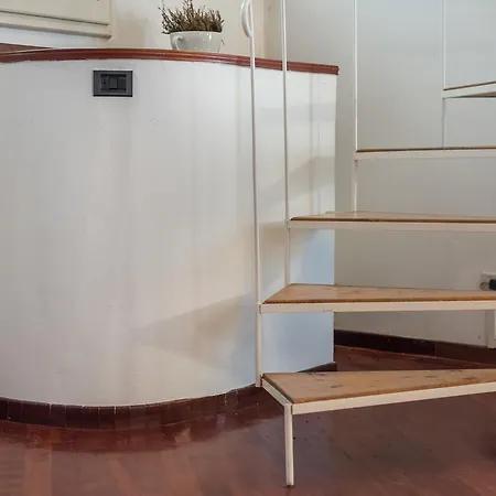 Sangallo Mini Loft Great Value! アパート *